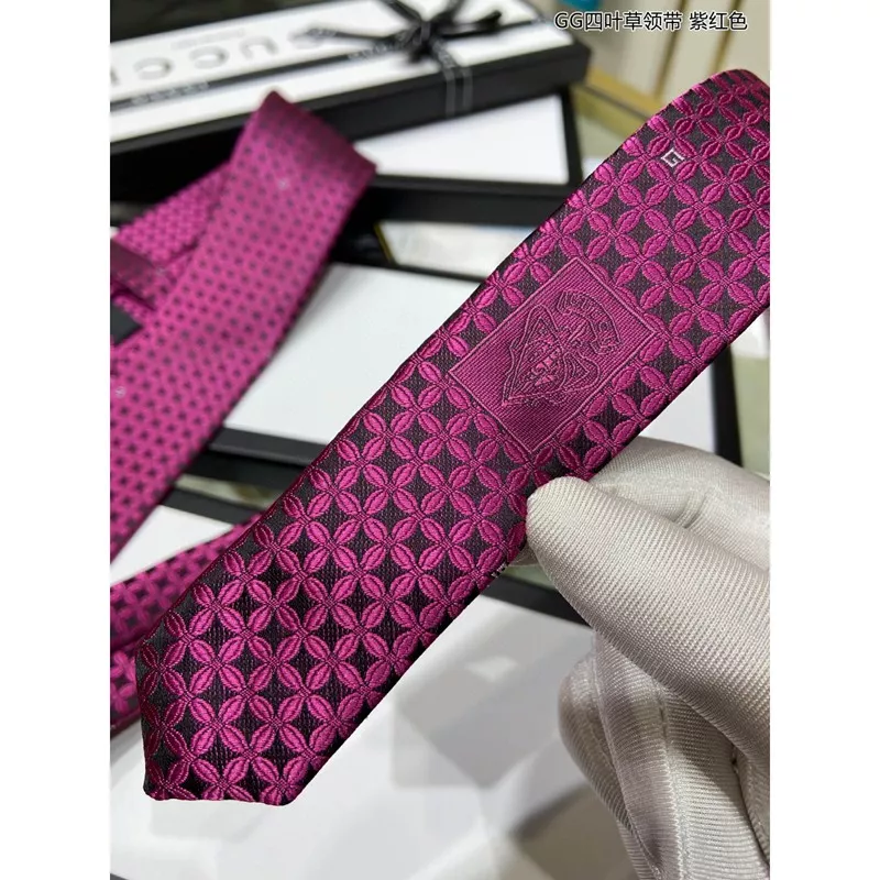 TIES Tie 2210WH0246 0118