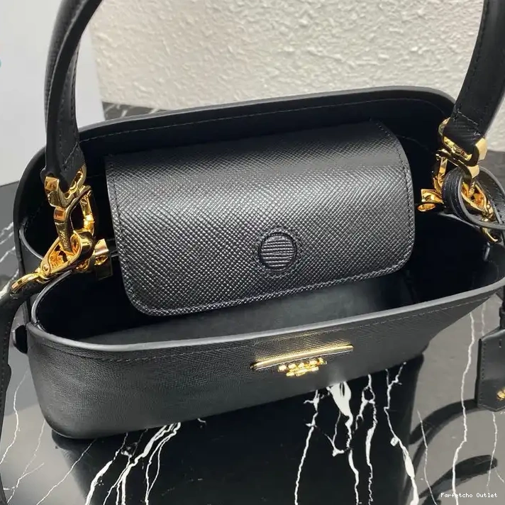 205FY0166 Prada Bags 0210