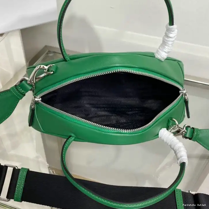 2205DJ0055 Prada Bag 0211