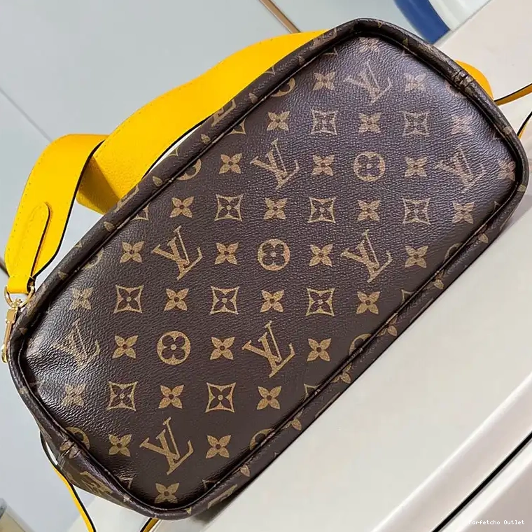 Bags LV 2410YA0159 0218