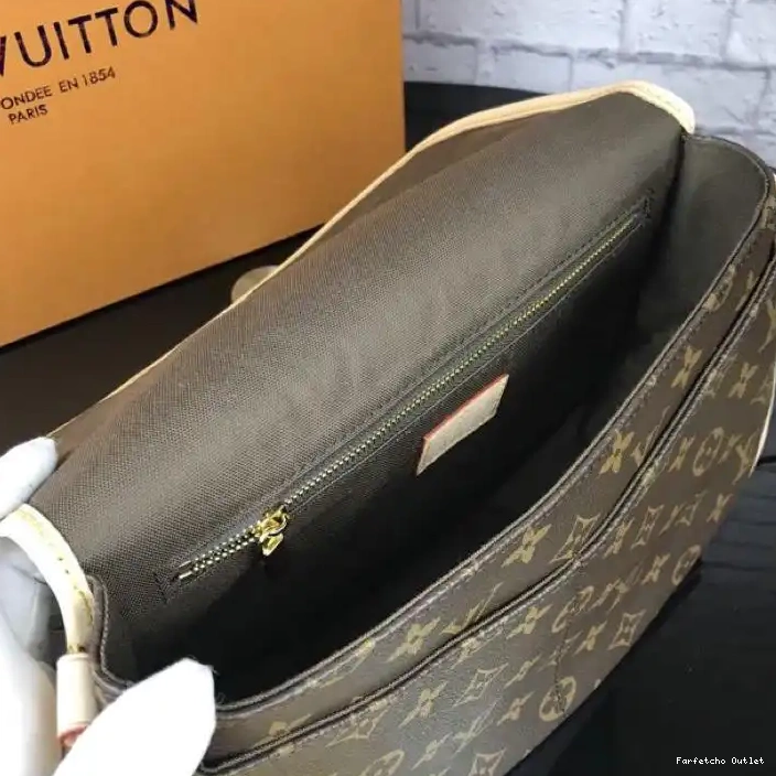 LV Bags 19T1L0134 0210