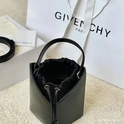 2209SW0032 Givenchy Bag 0217