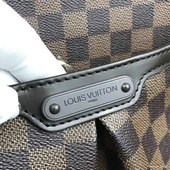 LV 19T1L0072 Bags 0210