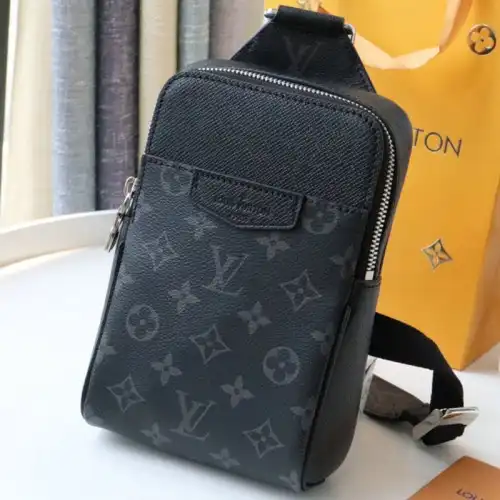 LV Bags 2106DJ0100 0201