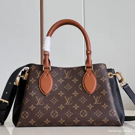 LV 2306YA0017 Bag 0211