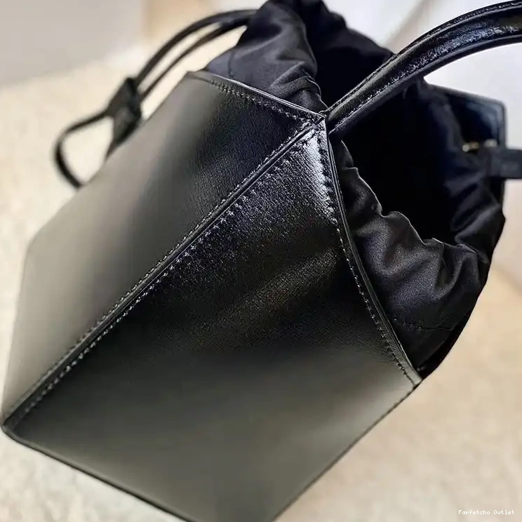 2209SW0032 Givenchy Bag 0217