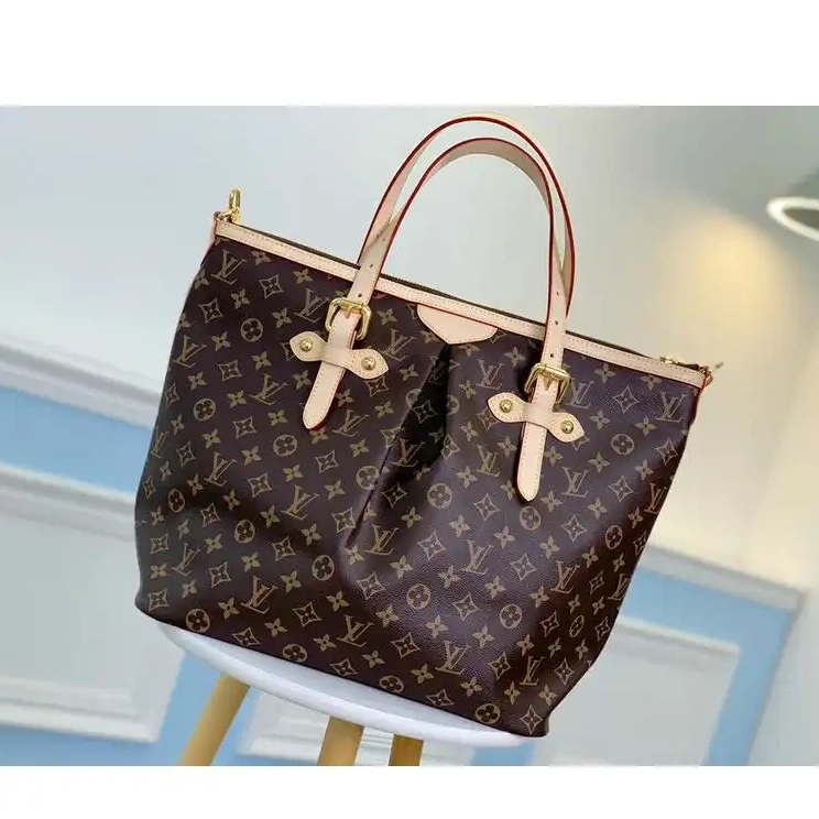 LV 19T1L0215 Bags 0218