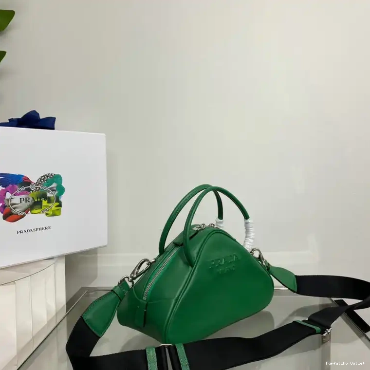 2205DJ0055 Prada Bag 0211